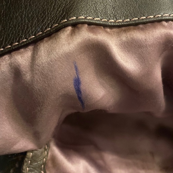 Juicy Couture Quilted Stitched Leather Bag - Picture 4 of 5